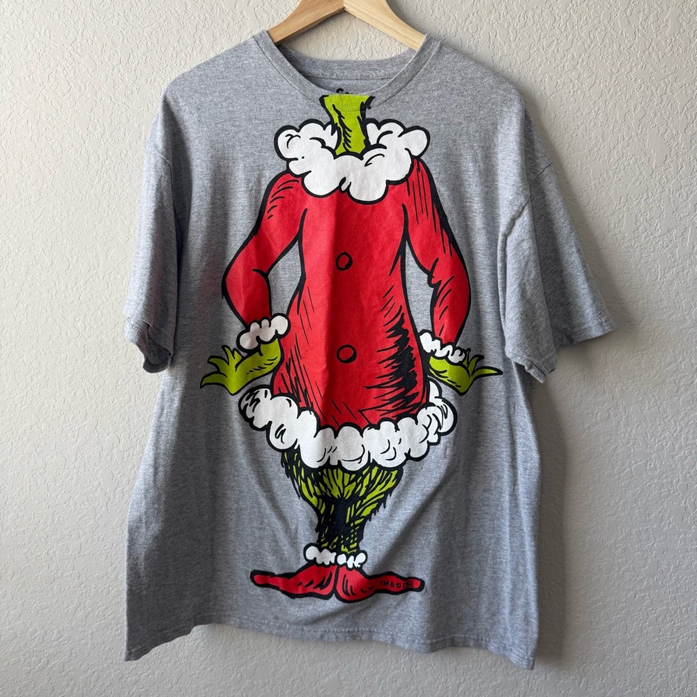 Hybrid Apparel‎ Gray Grinch Body Dr. Seuss Christmas T-Shirt